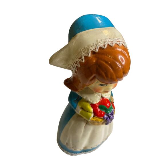 Vintage Napco Japan Papier Mache Pilgrim Girl Figurine M-8228 6" - Picture 3 of 7